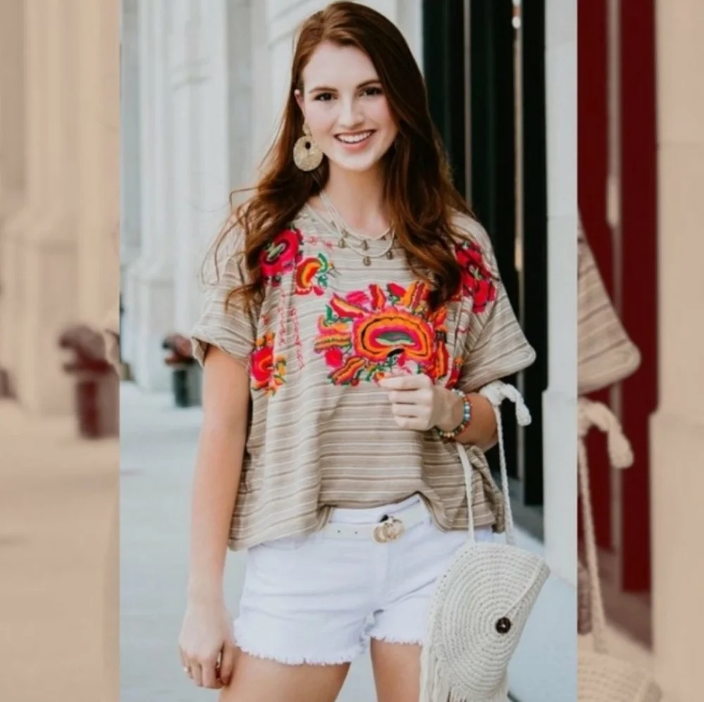 Free People Catalunya Embroidered Oversized Cropped Top in Mushroom Combo Size L - Picture 15 of 16